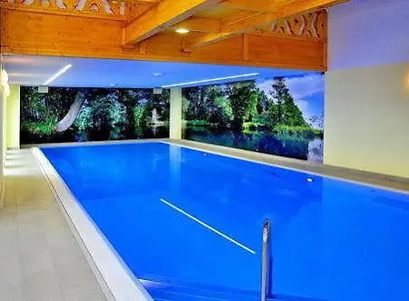 Seehotel & Wellnessdorf Arche Noah Hotel